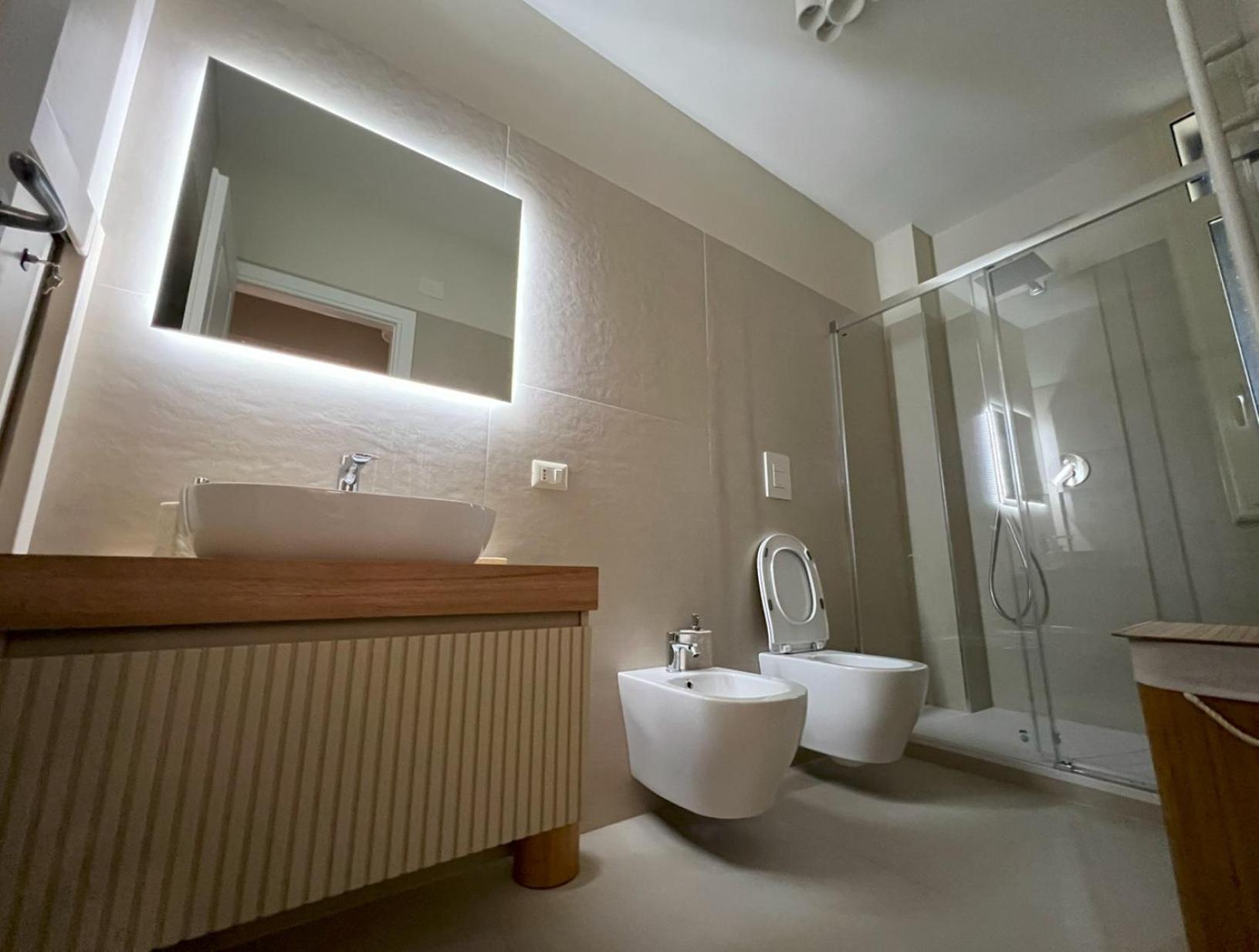 ナポリRed Bridges Houseアパートメント エクステリア 写真